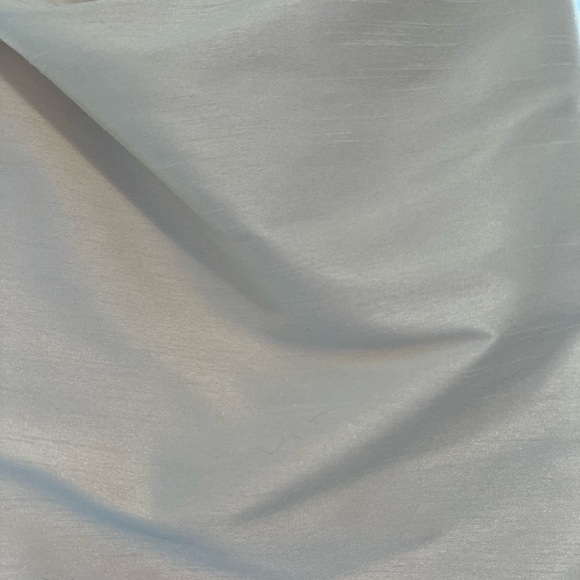 Jim Hjelm wedding dress - Picture 4 of 14